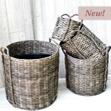 Load image into Gallery viewer, Country Charm Baskets/Planters

